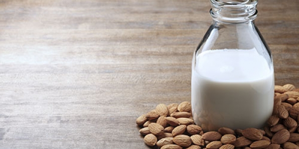 Leche de almendras
